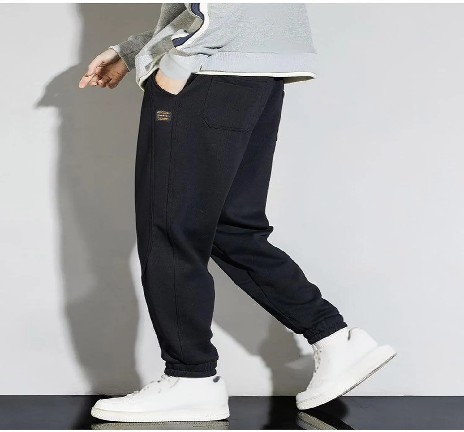Men's Fleece Jogger Sweatpants Baggy Elastic Waist Drawstring Cargo Pants with Pockets Casual Workout Gym Trousers