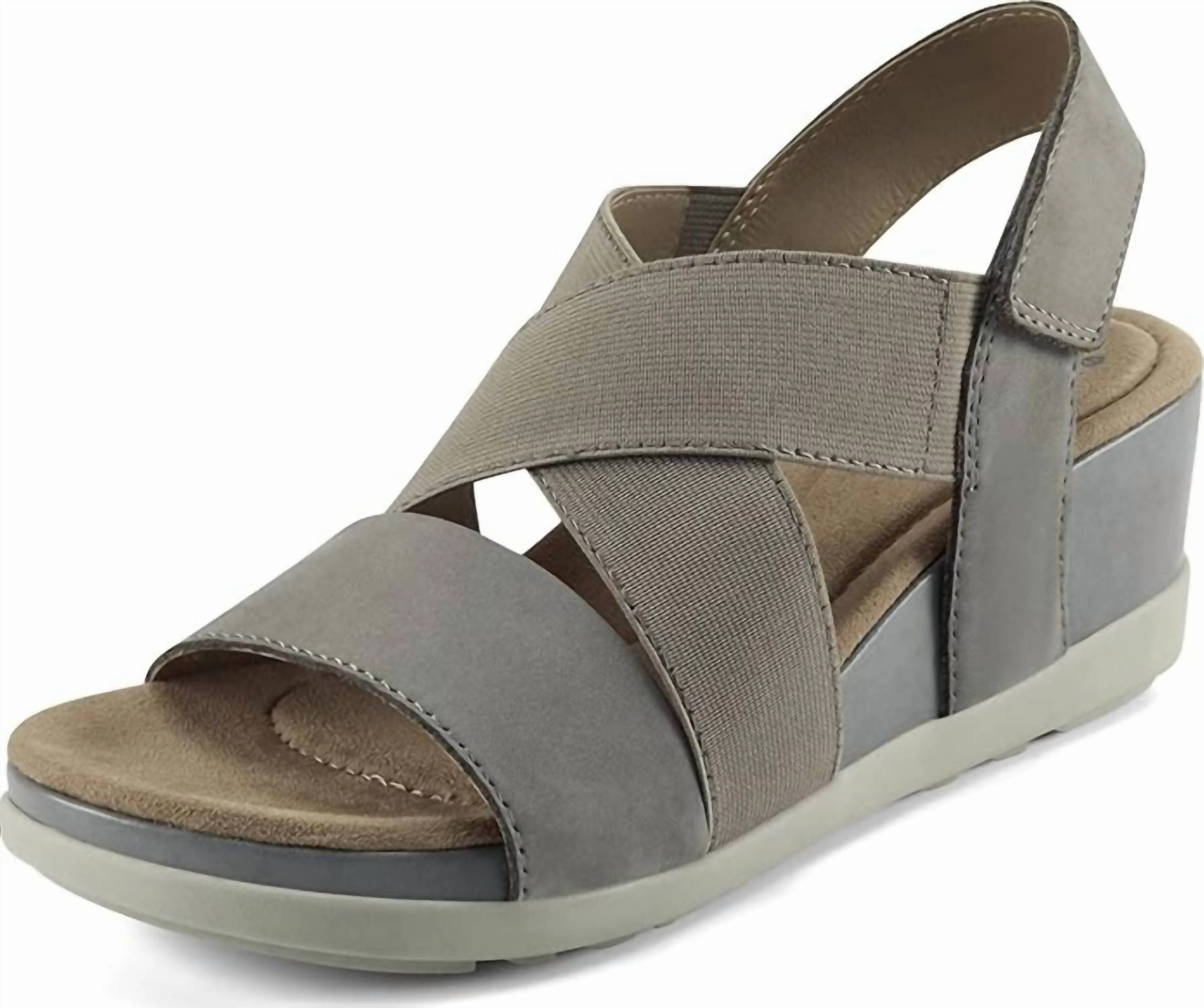 Women's Carren Wedge Sandals In Pebble Suede sole Weekend Fit