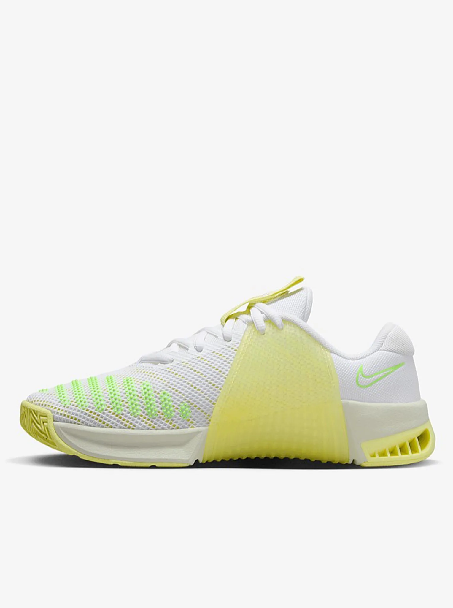 Metcon 9 Womens Beach Workout Cushioned Base
