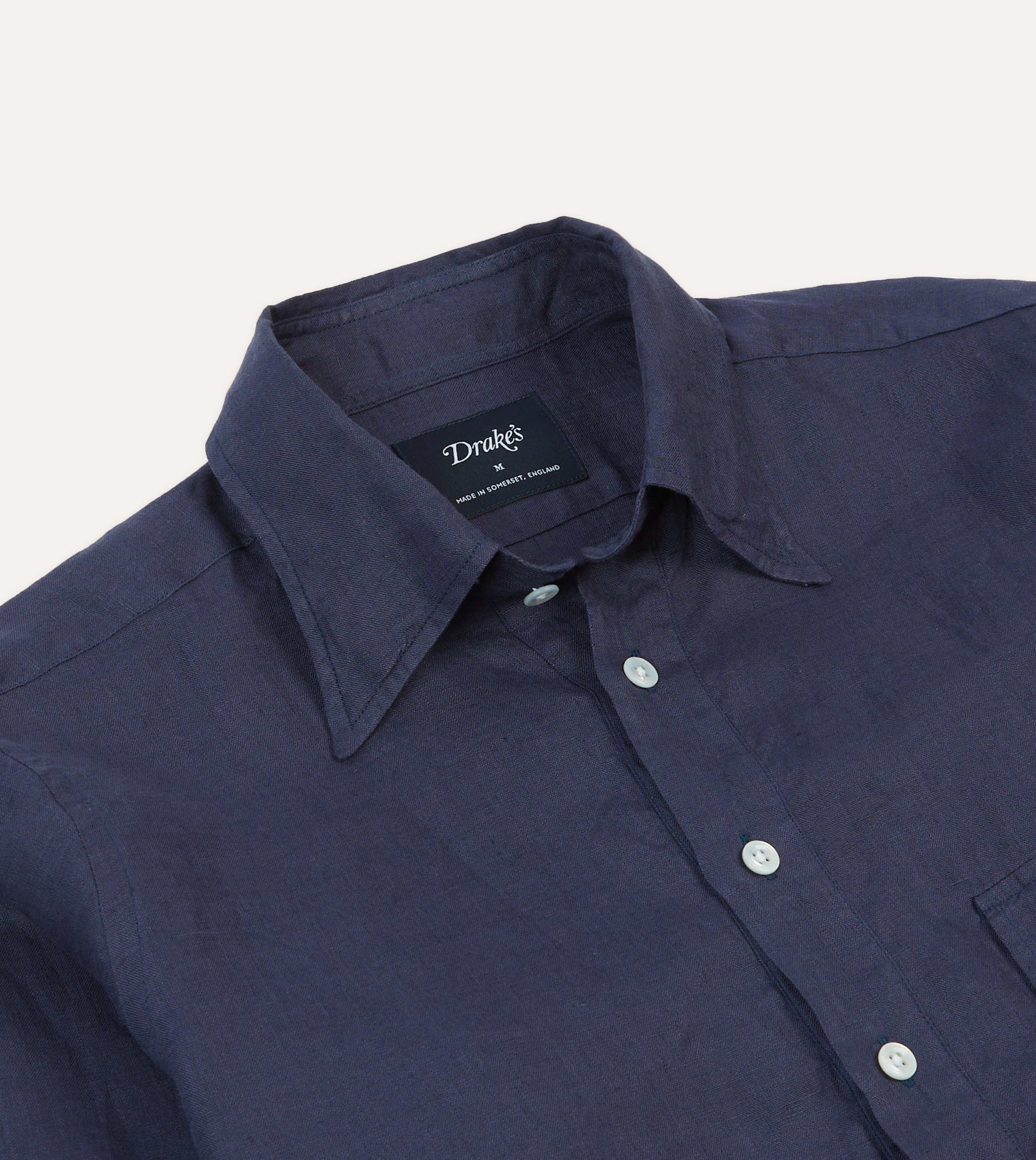 decorative element Student Essential Navy Linen Long Point Collar Popover Shirt