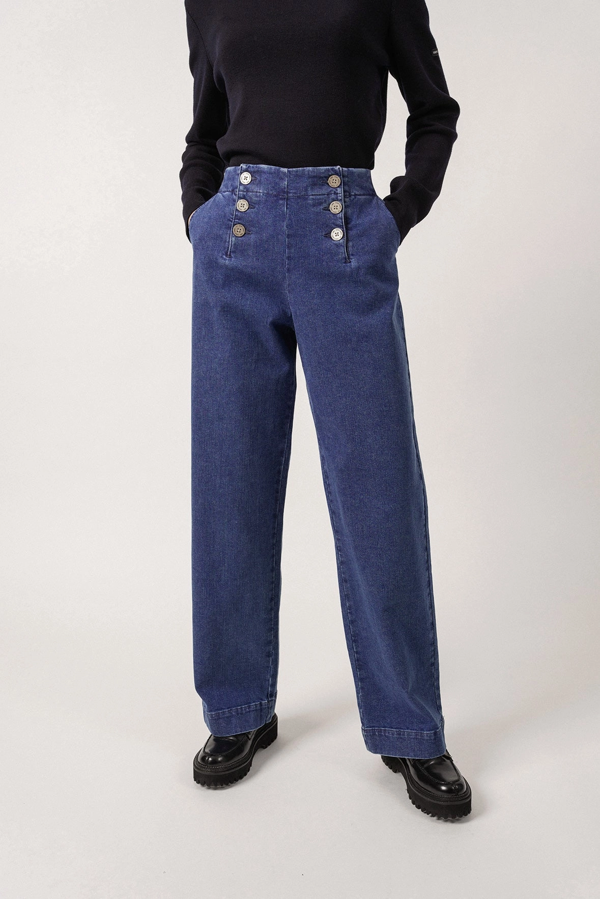TORIE - Wide-Leg High Waist Jeans (DARK DENIM) Mid Rise