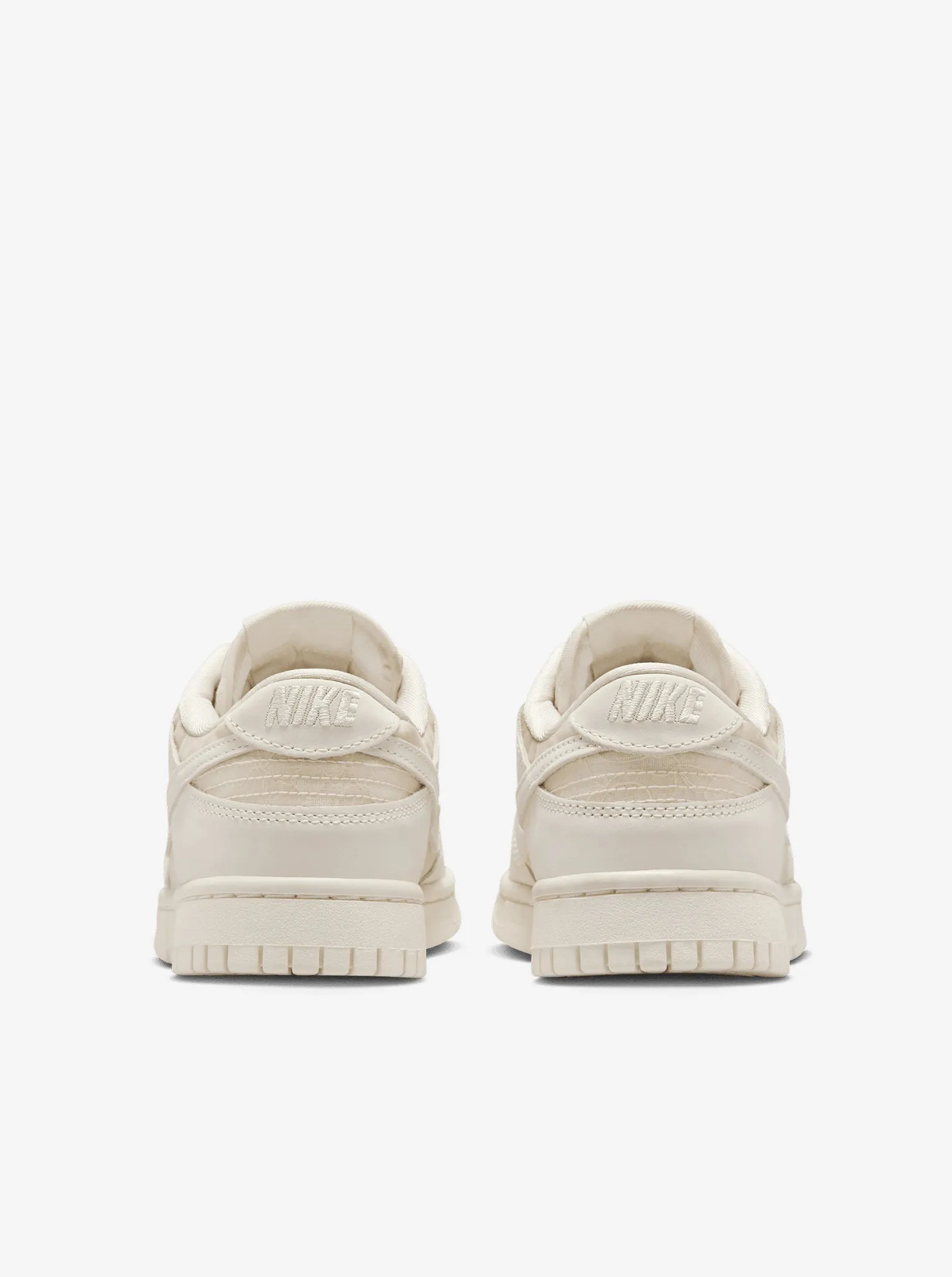 Dunk Low Womens Dynamic response