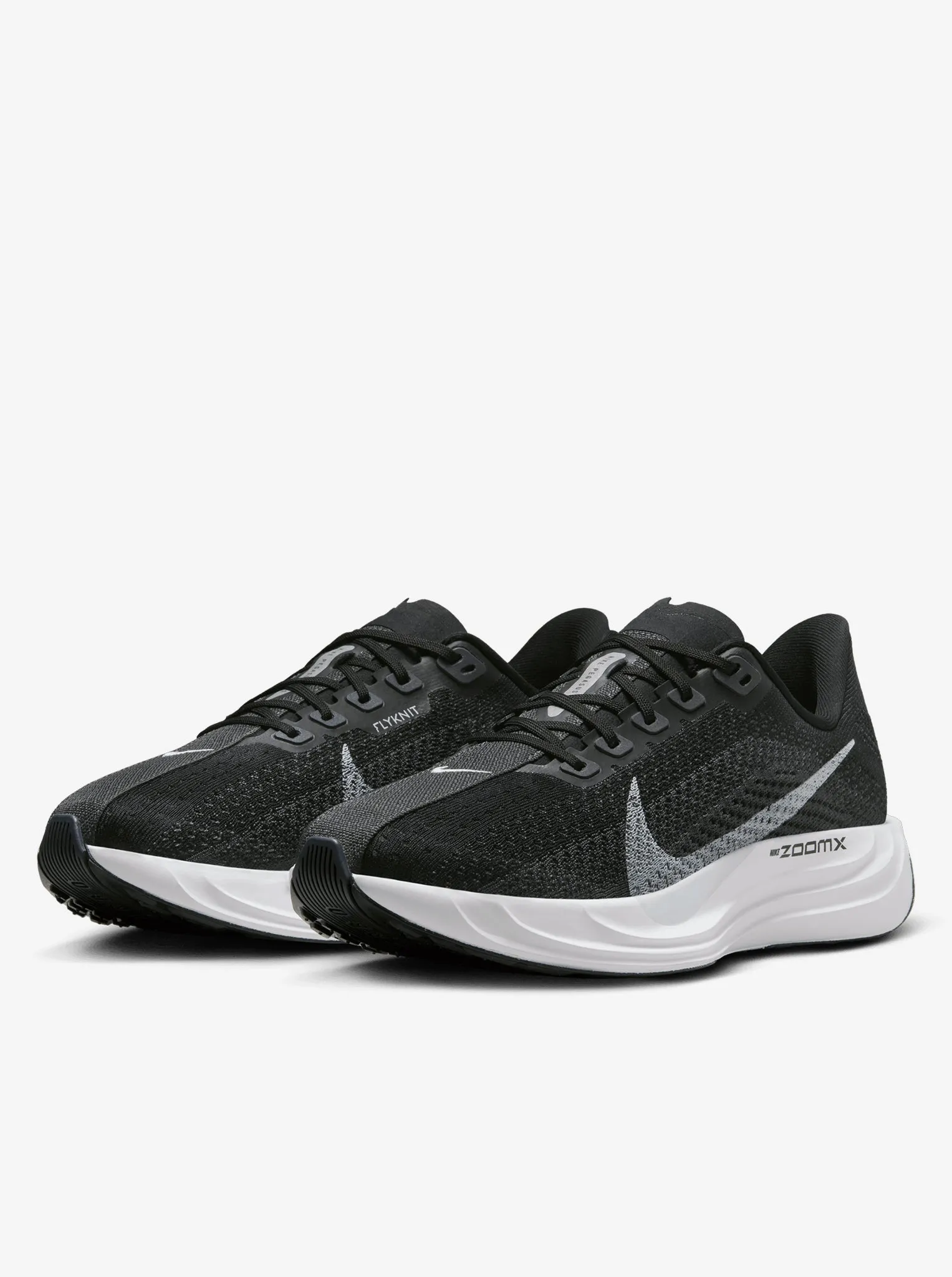 Pegasus Plus Womens running in a volleyball court area shoes
