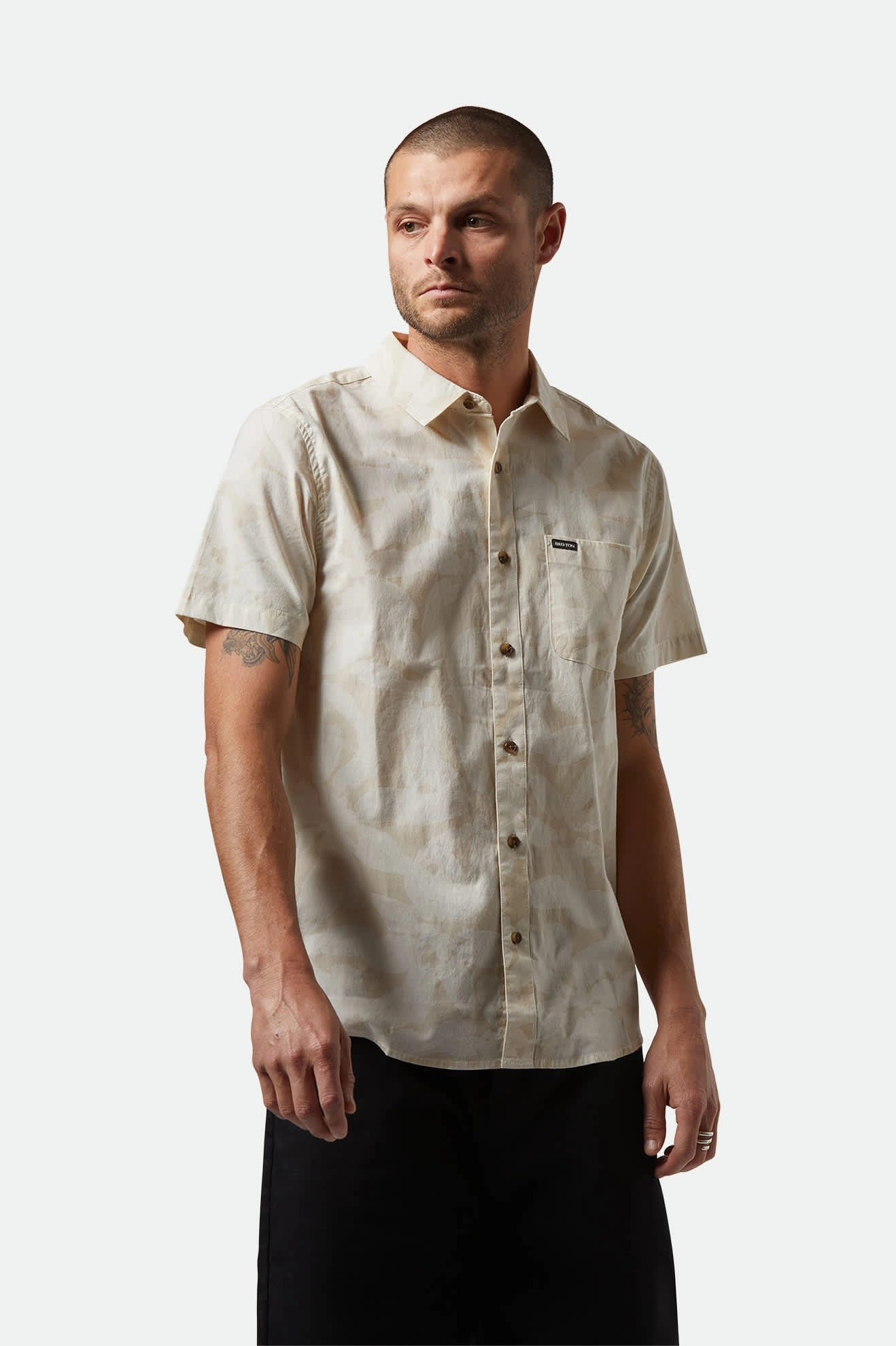 Reinforced Hems Unisex style Charter Print S/S Shirt - Beige/Whitecap Floral