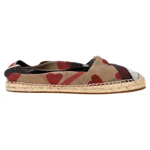 Flexible Comfort Burberry Heart and Check Print Espadrille Flats in Brown Canvas