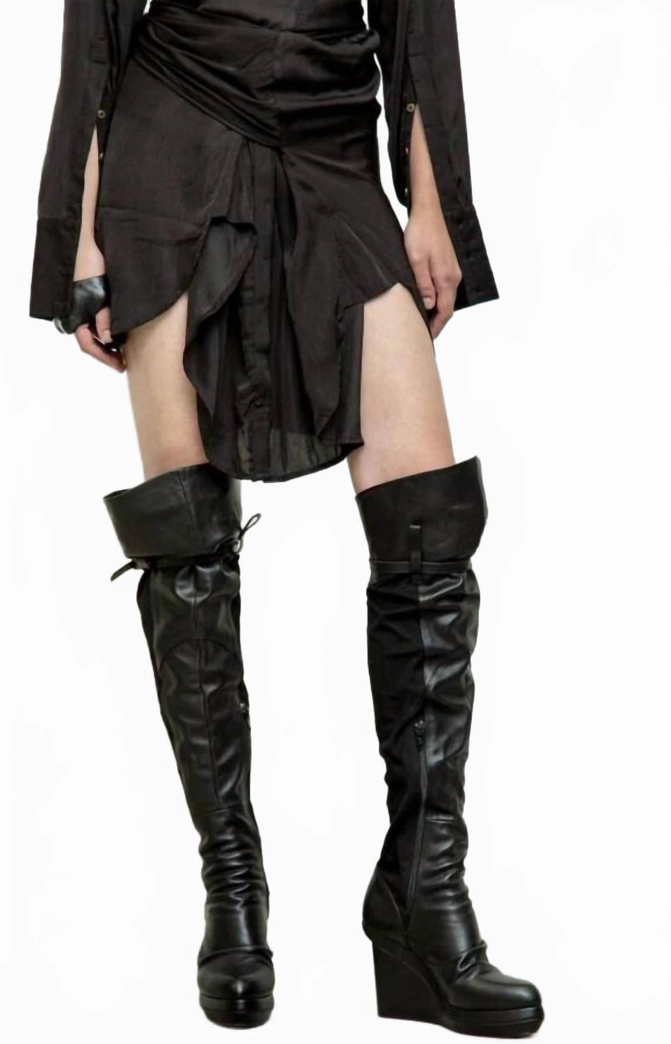 Wave Glow Pre-Loved Jedda Fabric Wedge Over Knee Leather Boot In Black