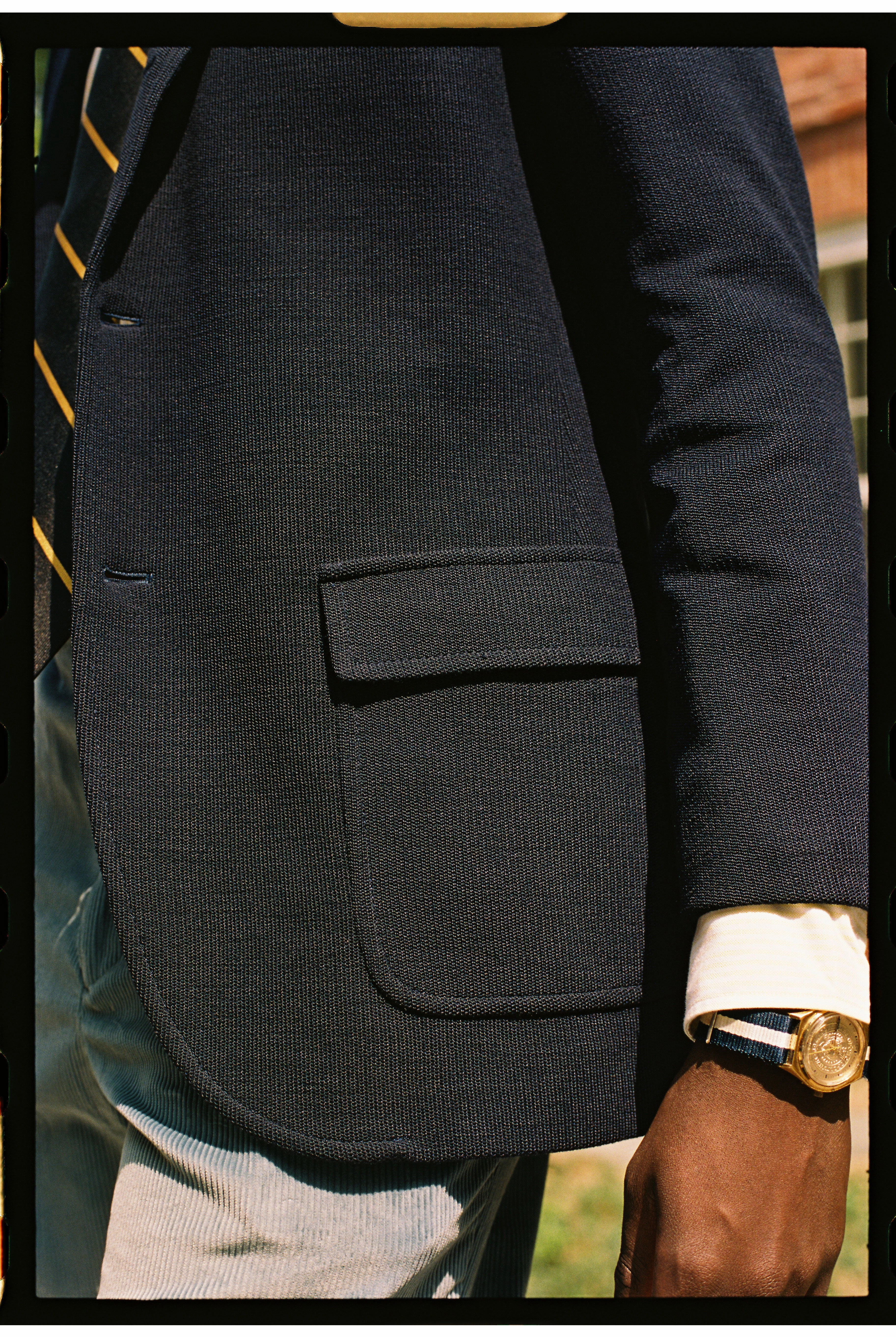 Sharp Cut Navy Knit Blazer