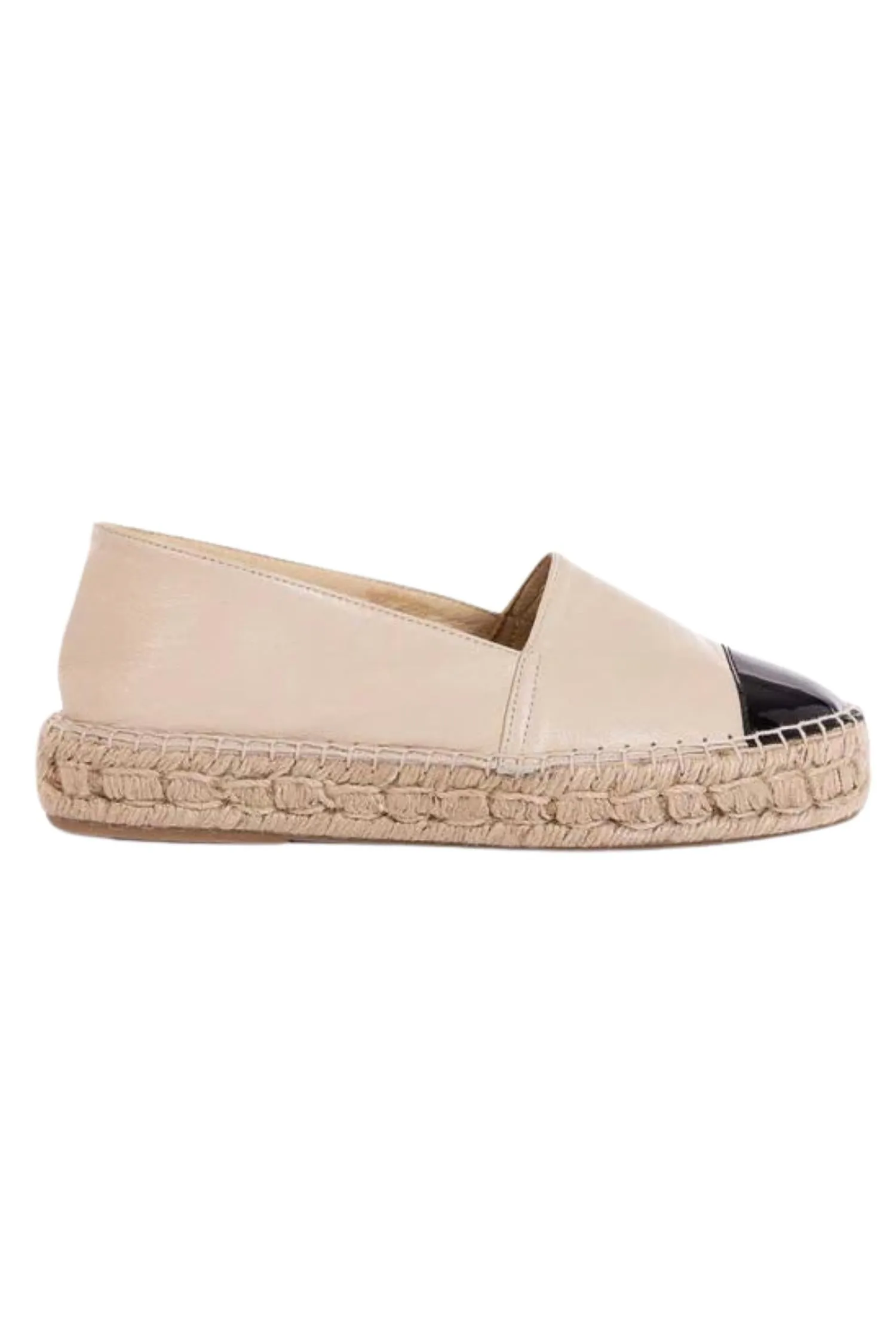 Wide space Balanced Step Prova Shoe In Butter/black