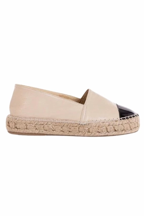 Prova Shoe In Butter/black Weekend Casual Minimal Mood