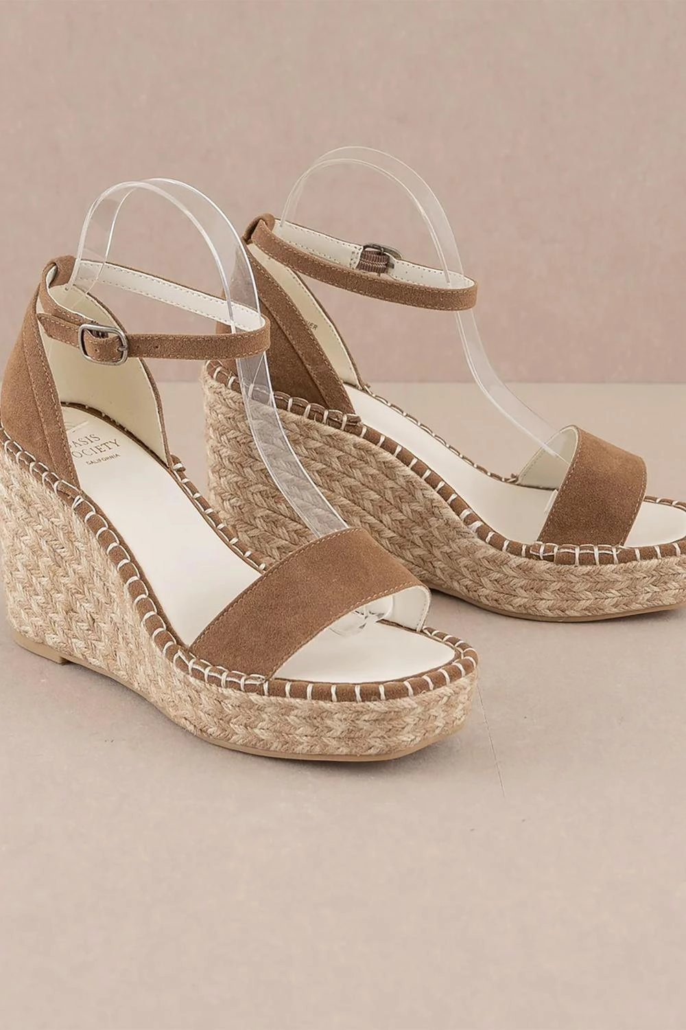 Women's Madrid Wedge In Brown Subtle Build