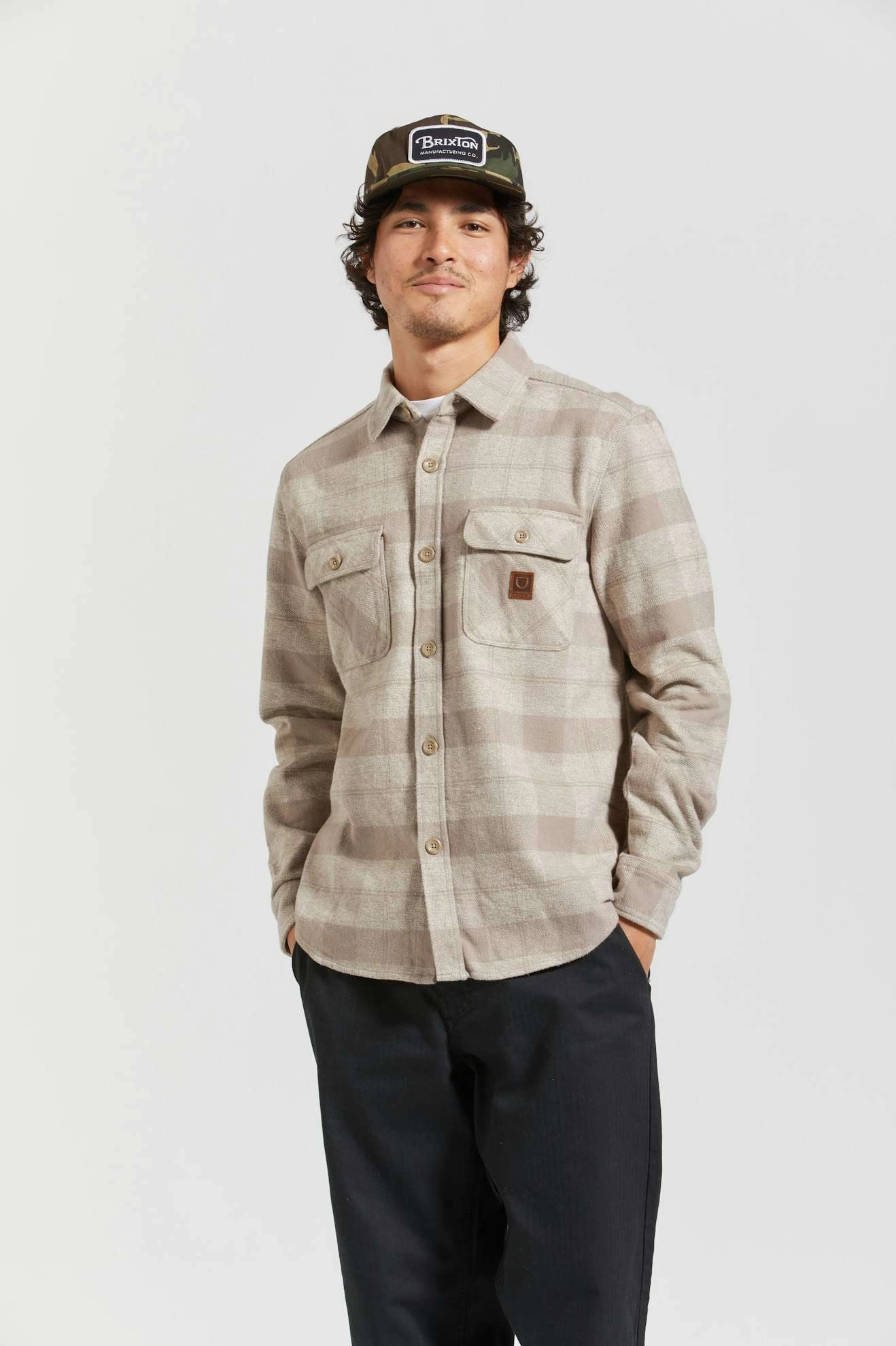 Bowery Heavyweight L/S Flannel - Off White/Cinder Grey Tagless Labeling Raw edge