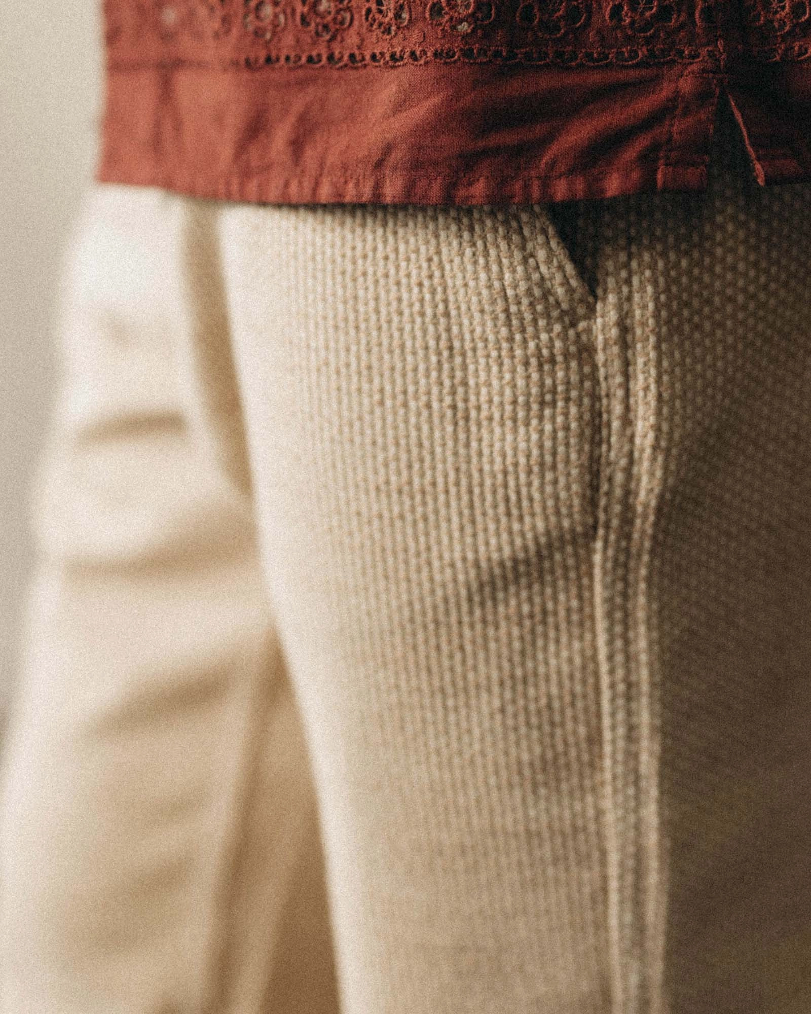 The Apres Pant in Natural Sashiko All-day Comfort Quick Access
