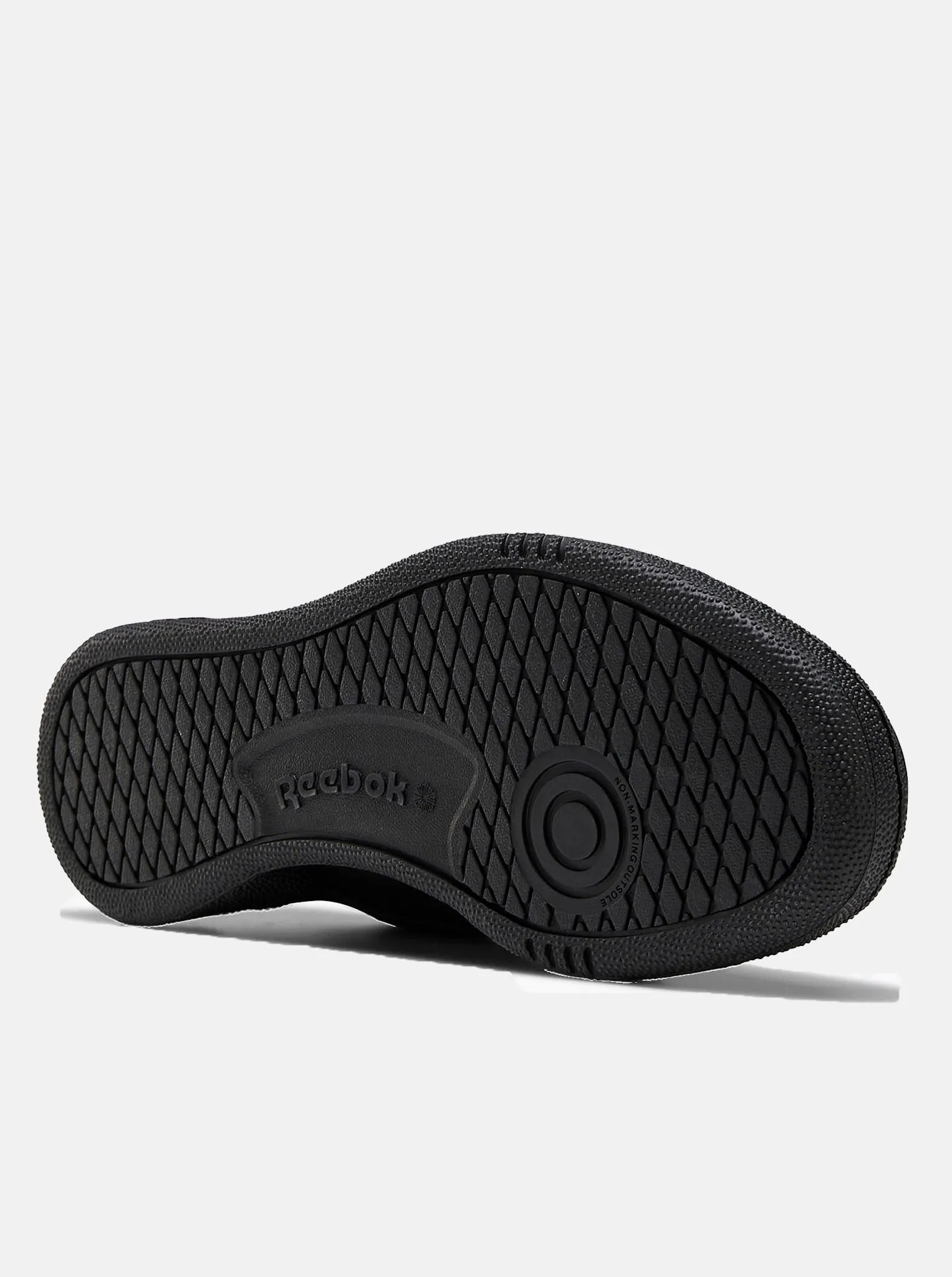 Club C 85 Mens Running Errands