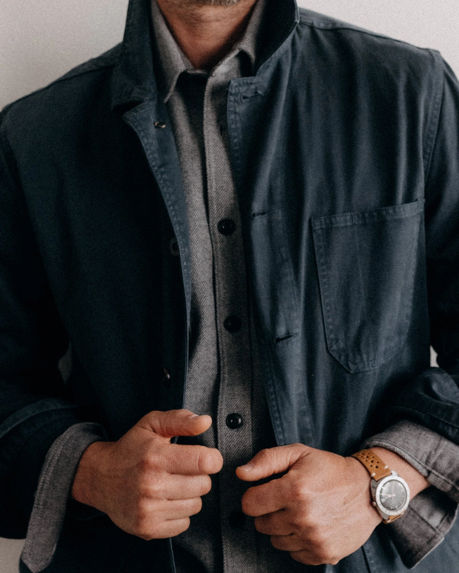 The Ojai Jacket in Organic Navy Foundation Twill Alarm