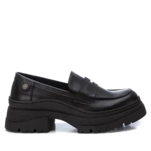 Toe Strong Women's Mask Detail Moccasins In Black