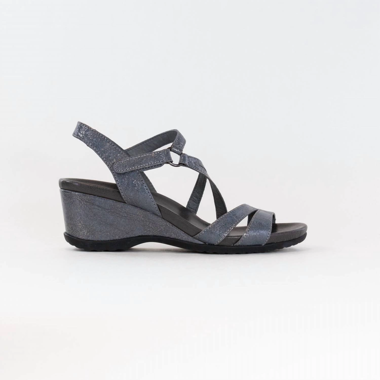 Power Stride Fast Walk Women's Addyson Wedge Heels In Pewter