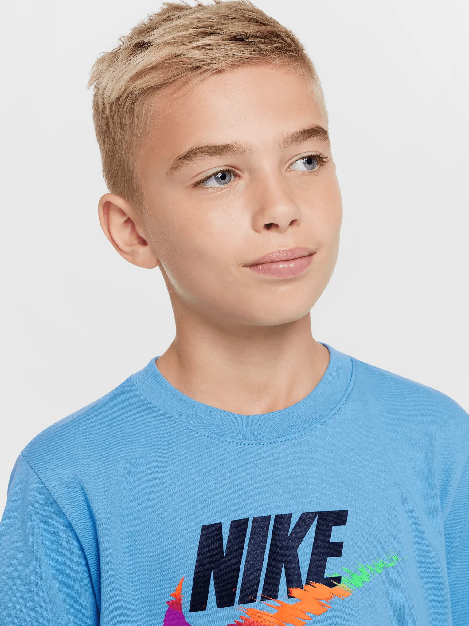 Sportswear T-Shirt Youth Simple yet stylish