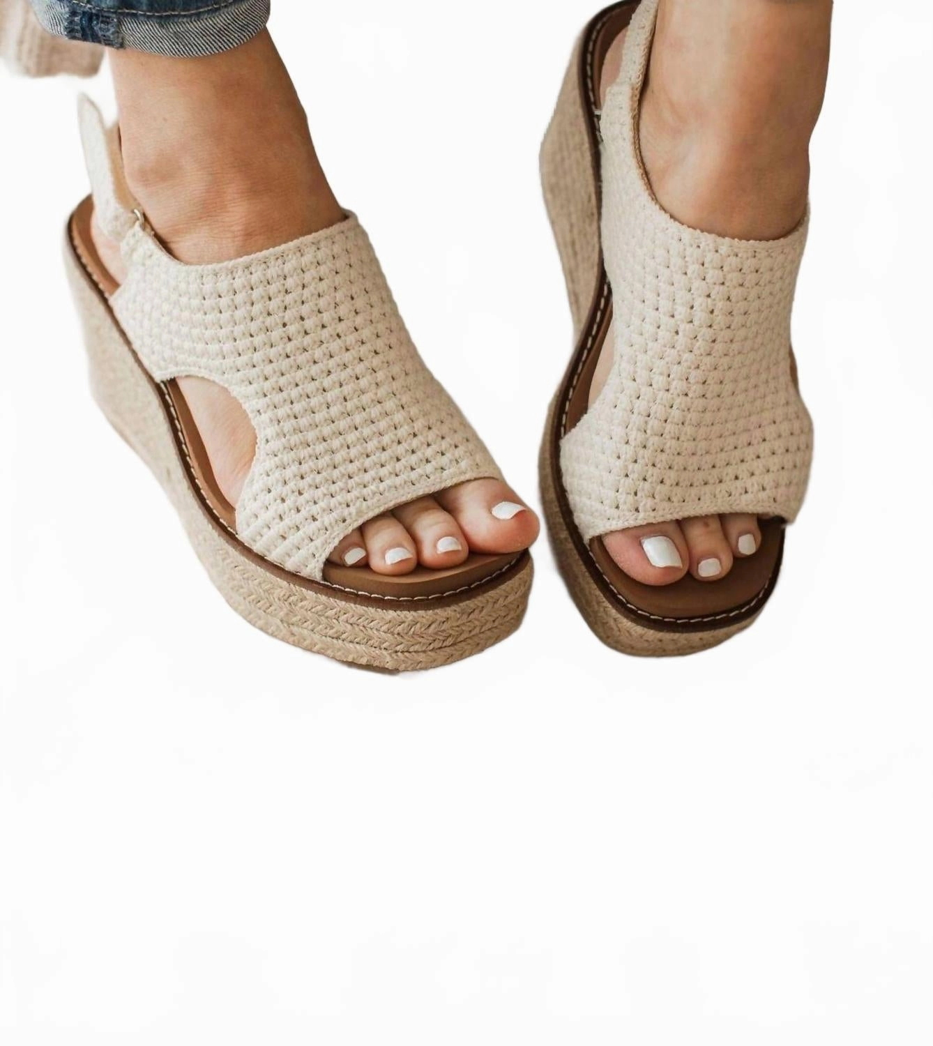 Women's Wedges In Ivory Breath Room Cool Finish
