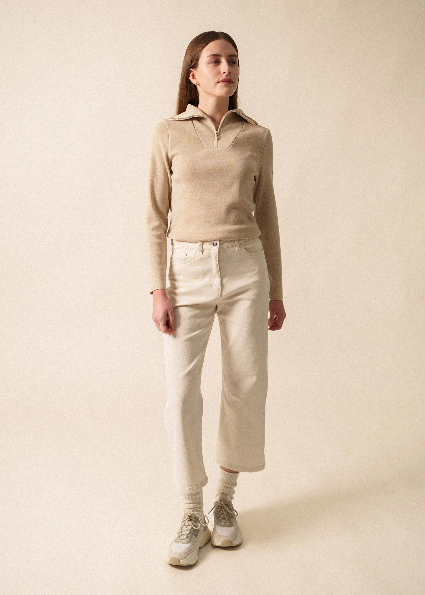 PASSERELLE II - Trucker Collar Pullover Sweater | 100% Wool (BEIGE) Breathable Textured Fabric Soft Texture