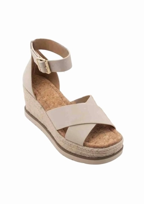 Women's Fabian Wedge Sandal In Beige Nubuck Tall Edge Strap Safe