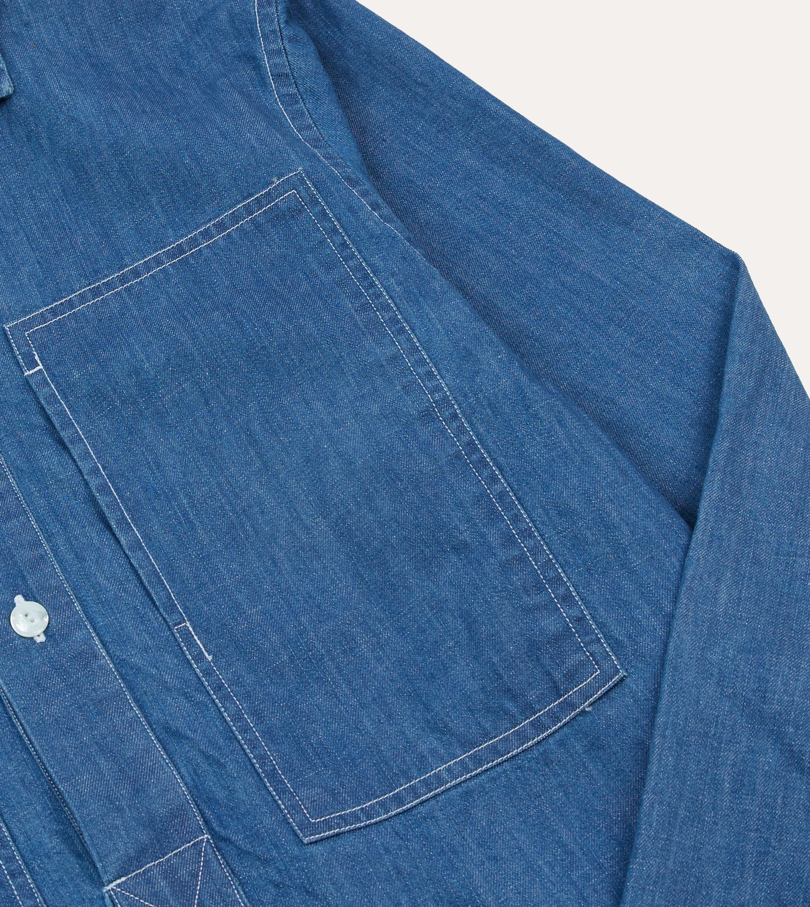 Blue Denim Spread Collar Popover Shirt Spring Trend Patterned Texture