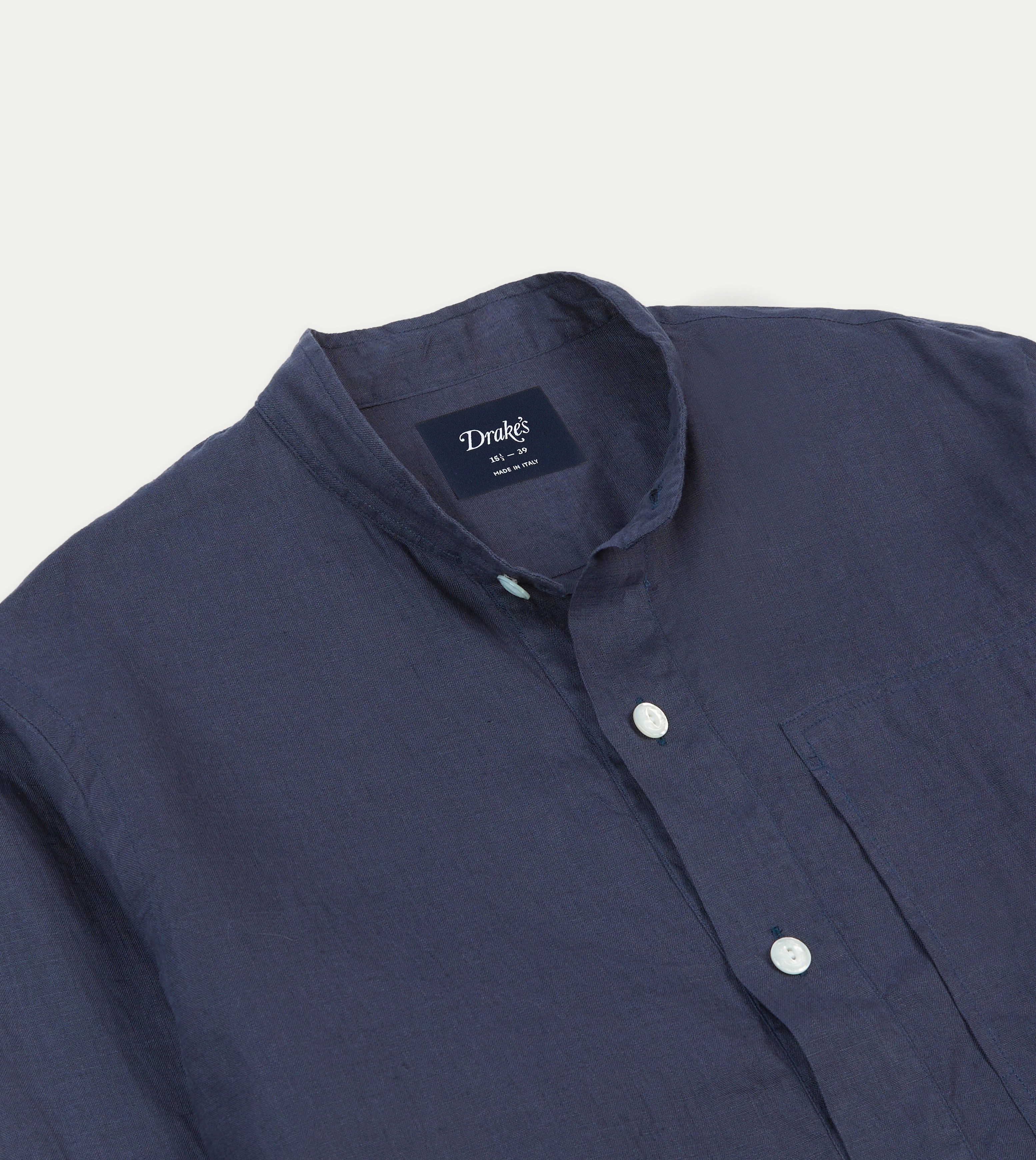 Compact Packing Navy Linen Mandarin Collar Popover Shirt
