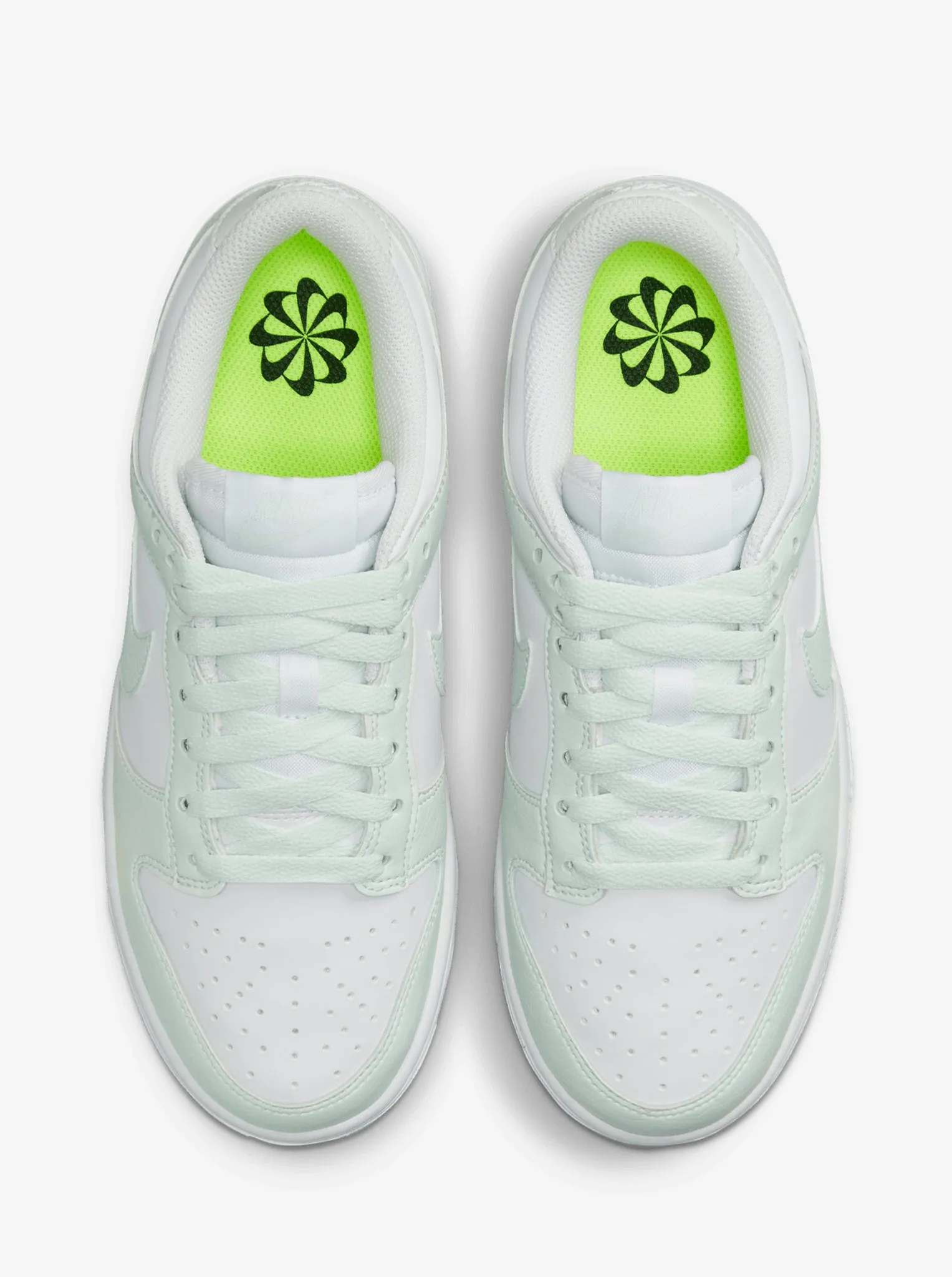Breathable touch Dunk Low Next Nature Womens