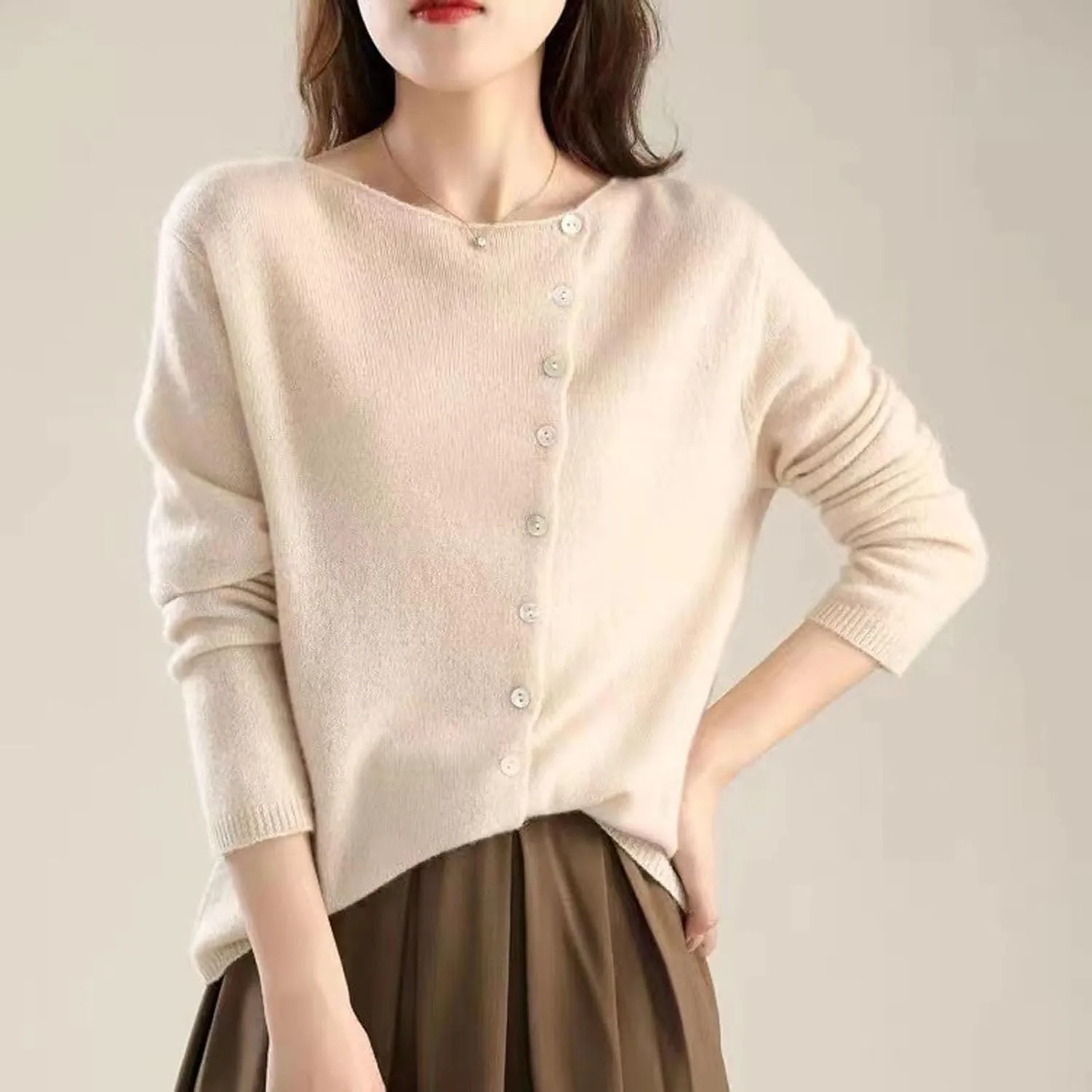 Sweaters for Women Trendy V Neck Knit Sweater Y2k Cute Button Down Shirts Basic Casual Long Sleeve Cardigan Sweaters