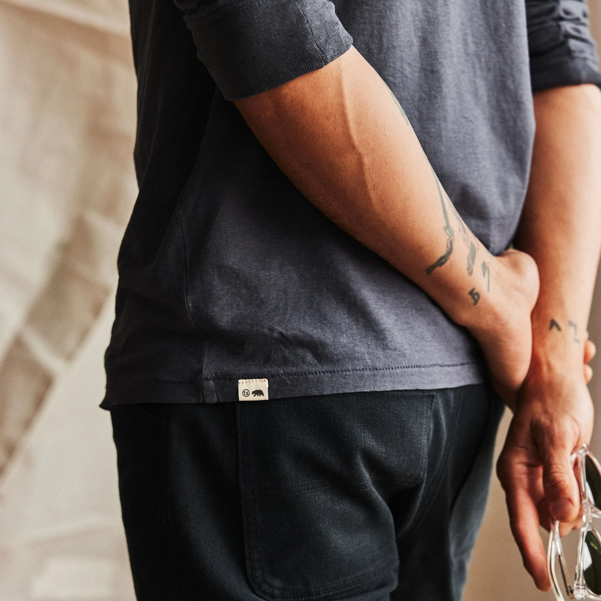 Active Comfort The Cotton Hemp Long Sleeve Tee in Navy