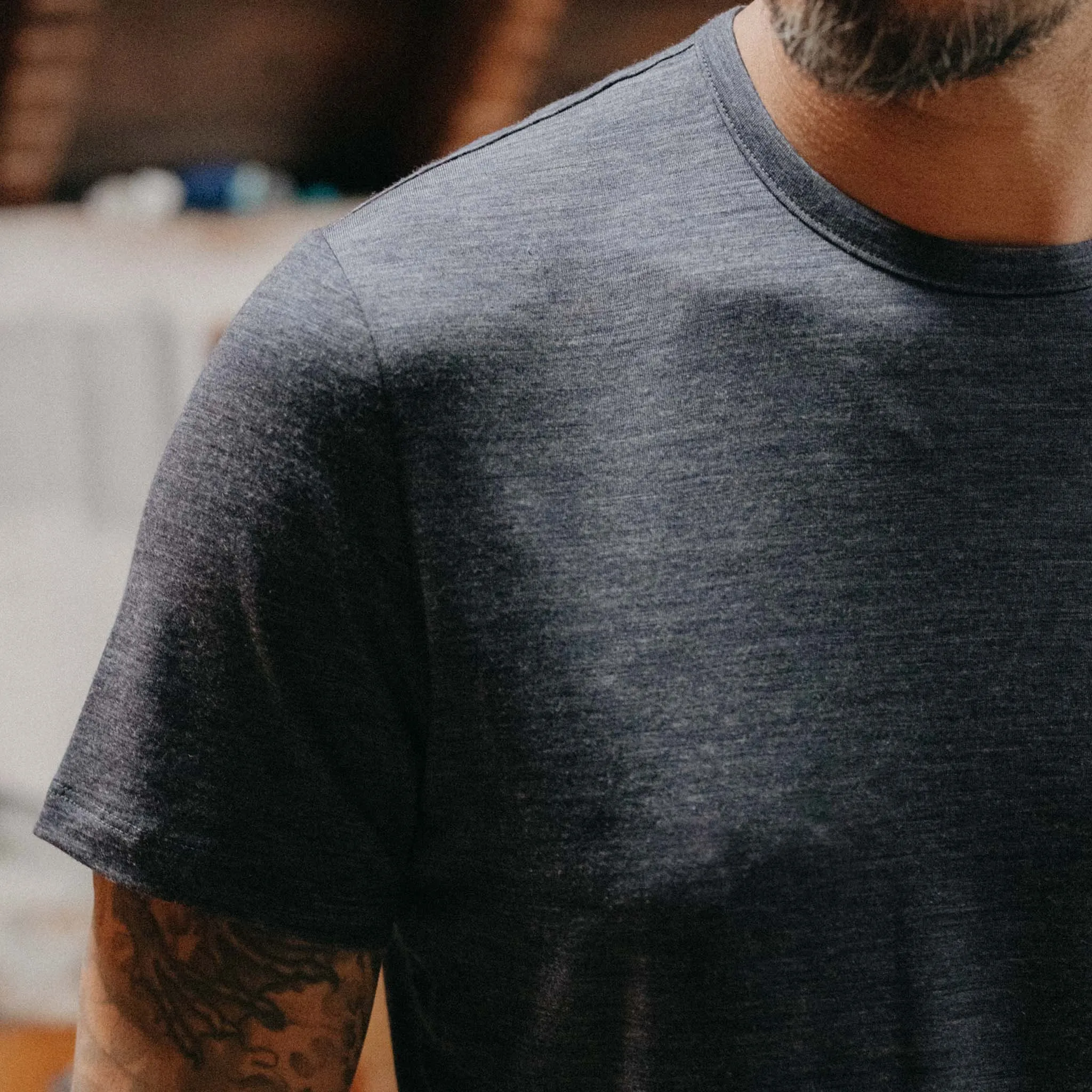 The Merino Tee in Heather Navy Minimal Look Outdoor Style Trend