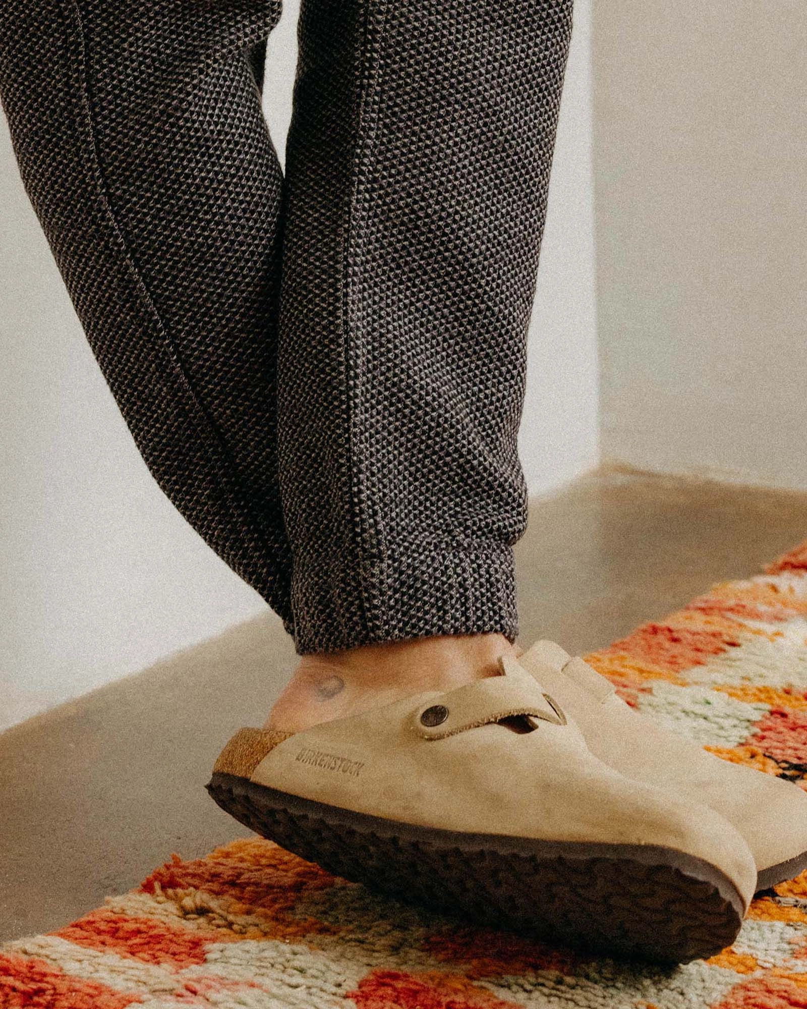 The Apres Pant in Charcoal Sashiko Reinforced Seams Everyday Must-have