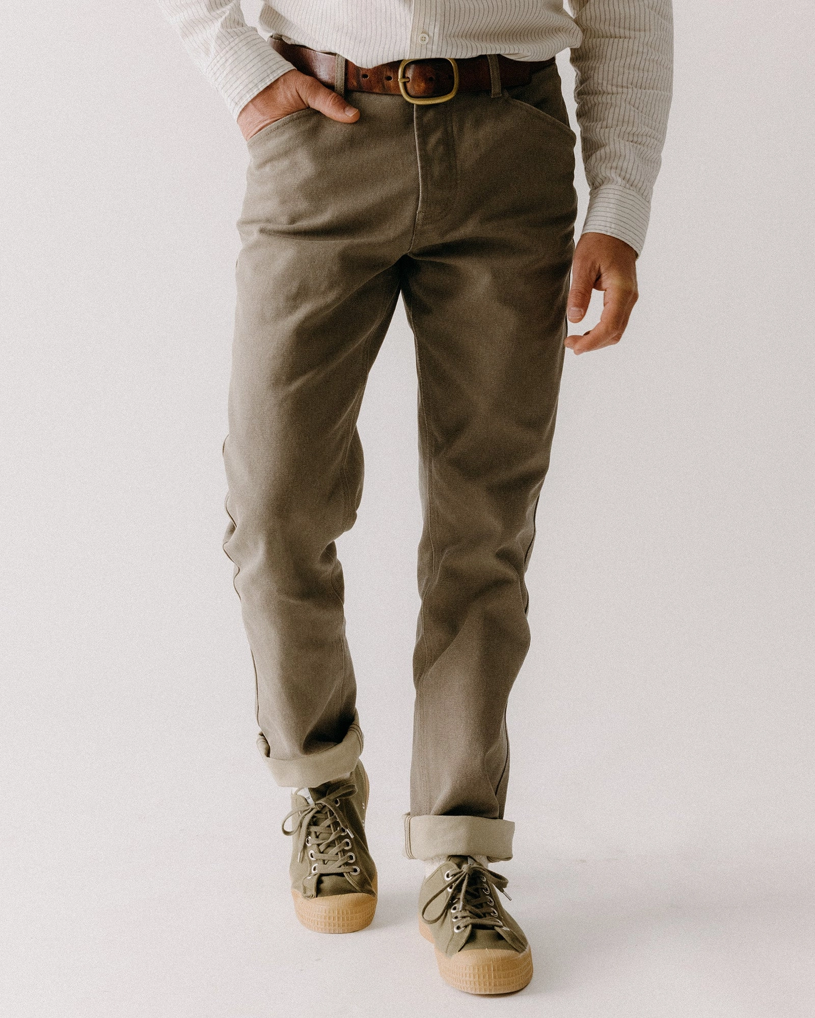 Casual Wearable The Camp Pant in Stone Chipped Canvas