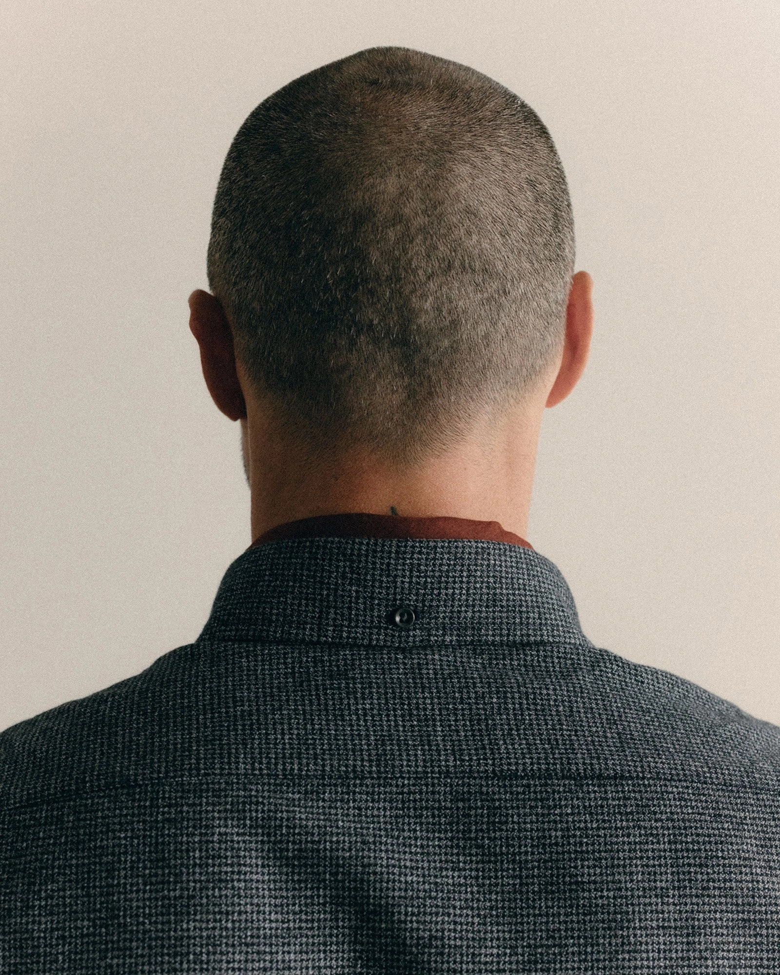 The Jack in Dark Navy Houndstooth Quick Release Cuffs