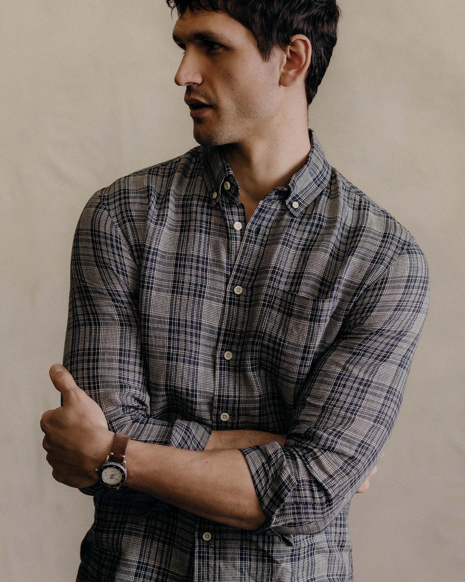 The Jack in Navy Plaid Linen Cozy Feel Streamlined Design