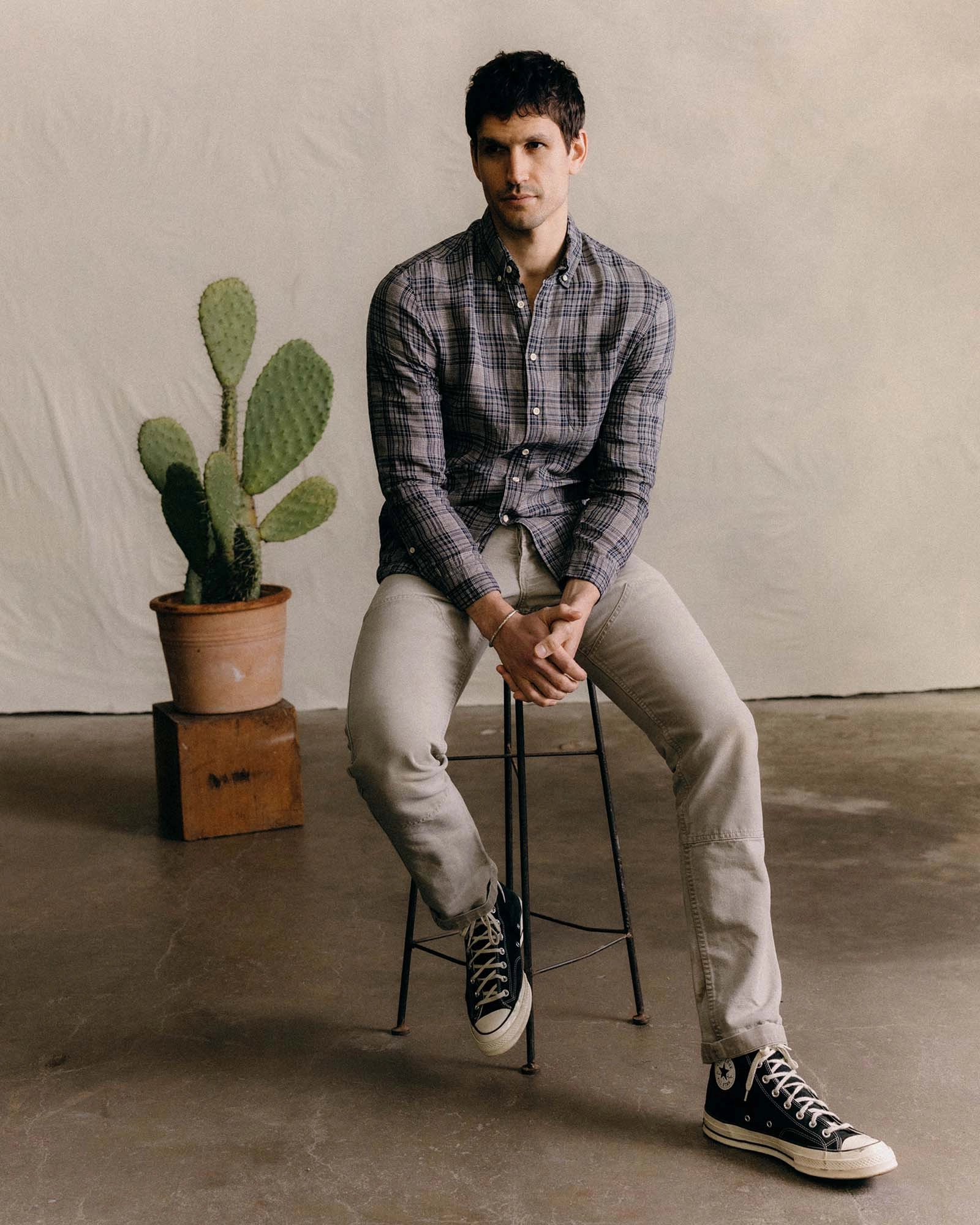 The Jack in Navy Plaid Linen Breathable fabric