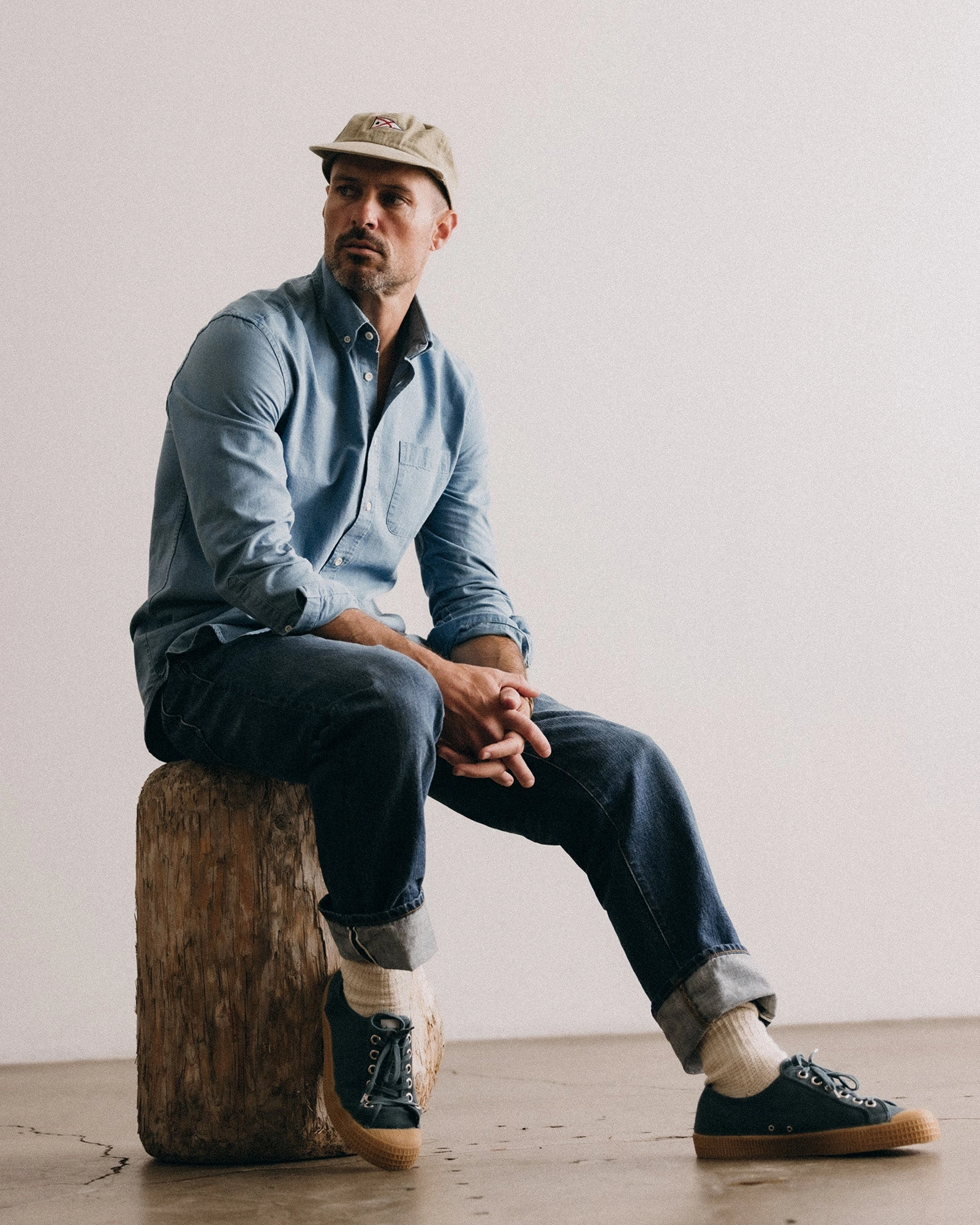 color block Edgy Design The Jack in Washed Indigo Oxford
