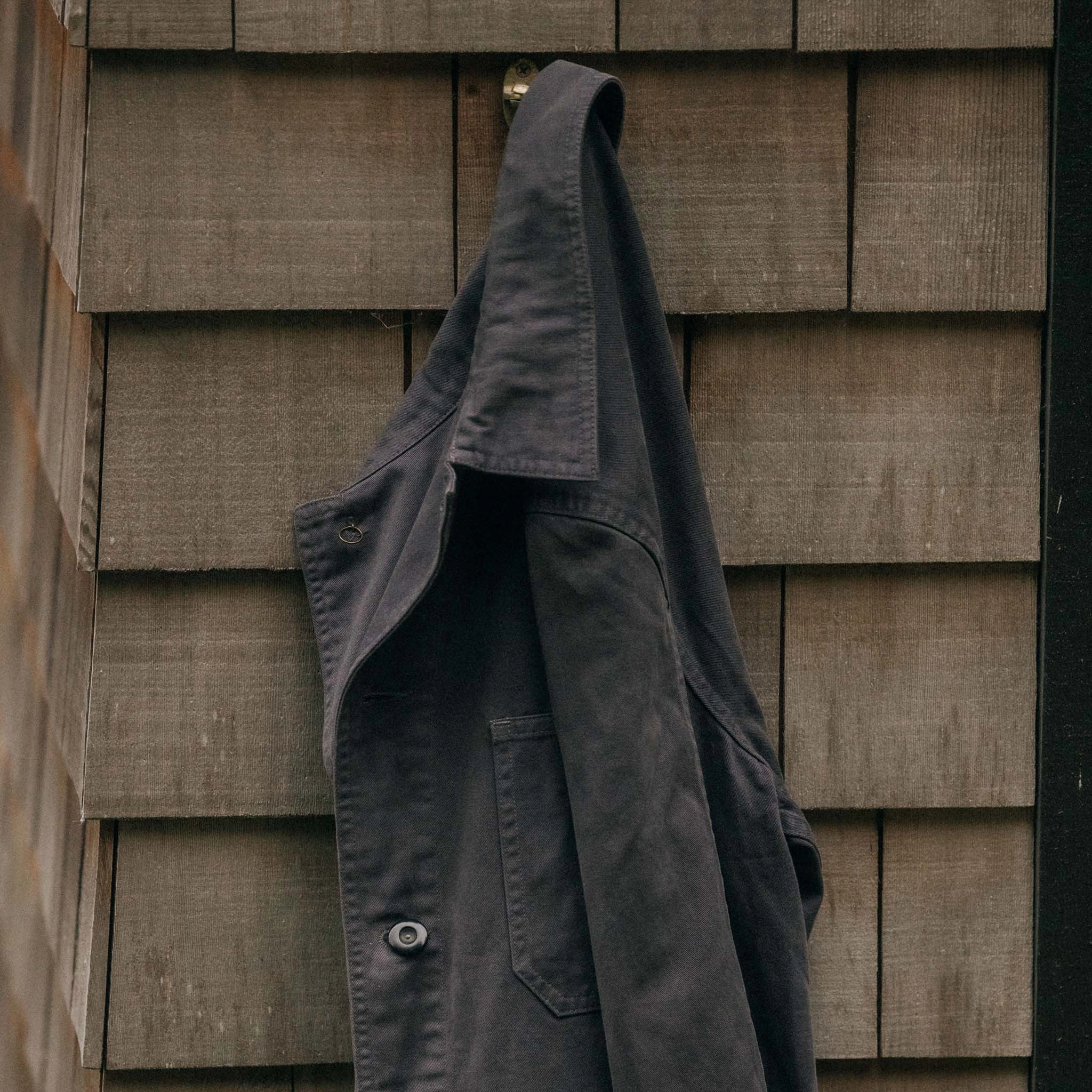 Core Warmth investment piece The Ojai Jacket in Organic Charcoal Foundation Twill