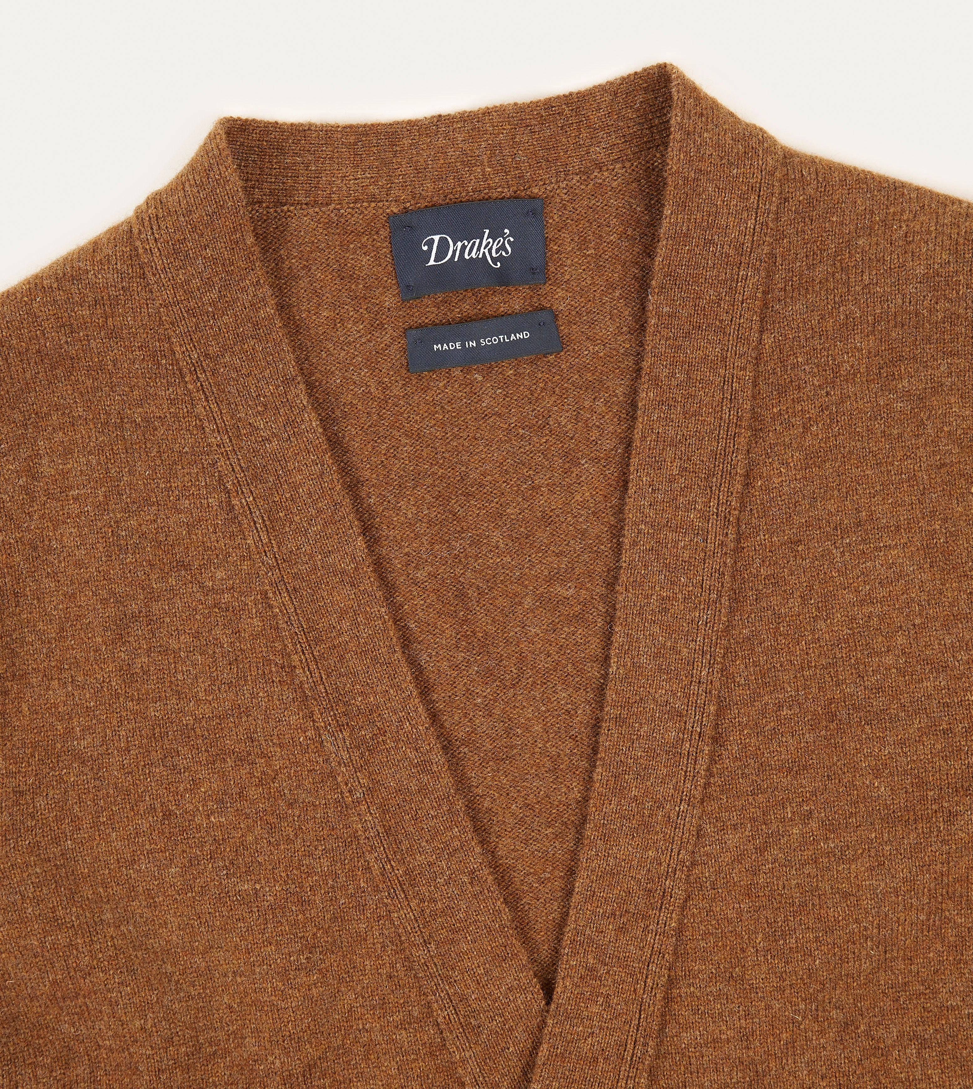 Seasonal Comforted Light Brown Lambswool Sleeveless Cardigan