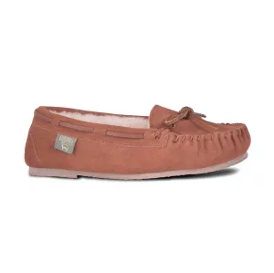 Fashionable Shoes Women's Driving Moccasin In Wheat