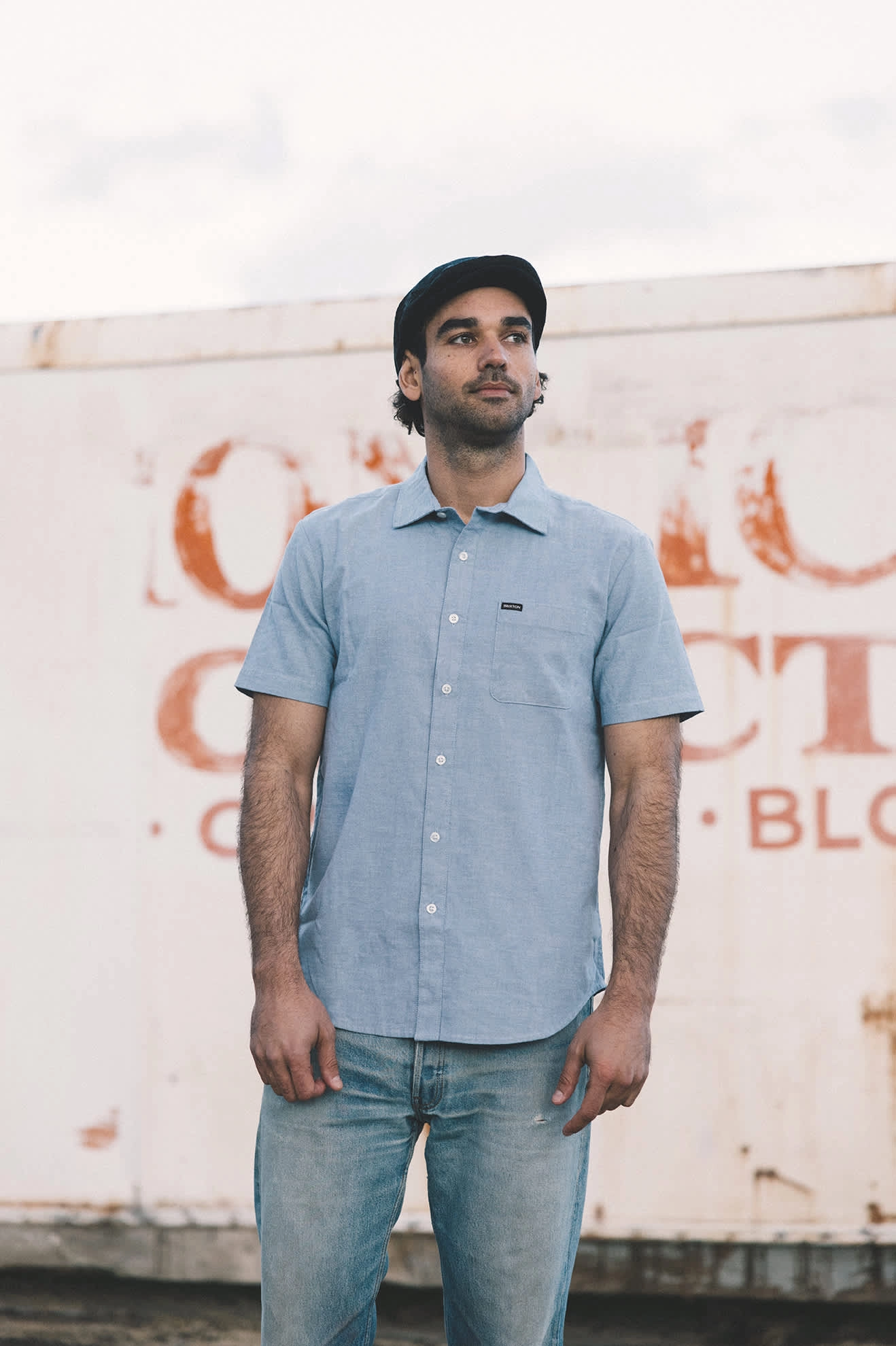 Classy Detail Charter Oxford S/S Shirt - Light Blue Chambray