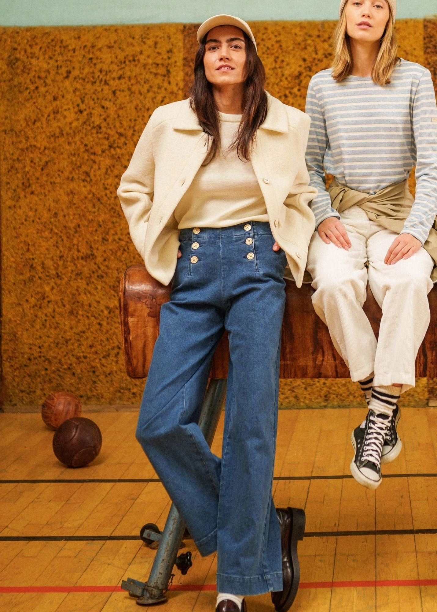 TORIE - Wide-Leg High Waist Jeans (DENIM) Outfit Ideas