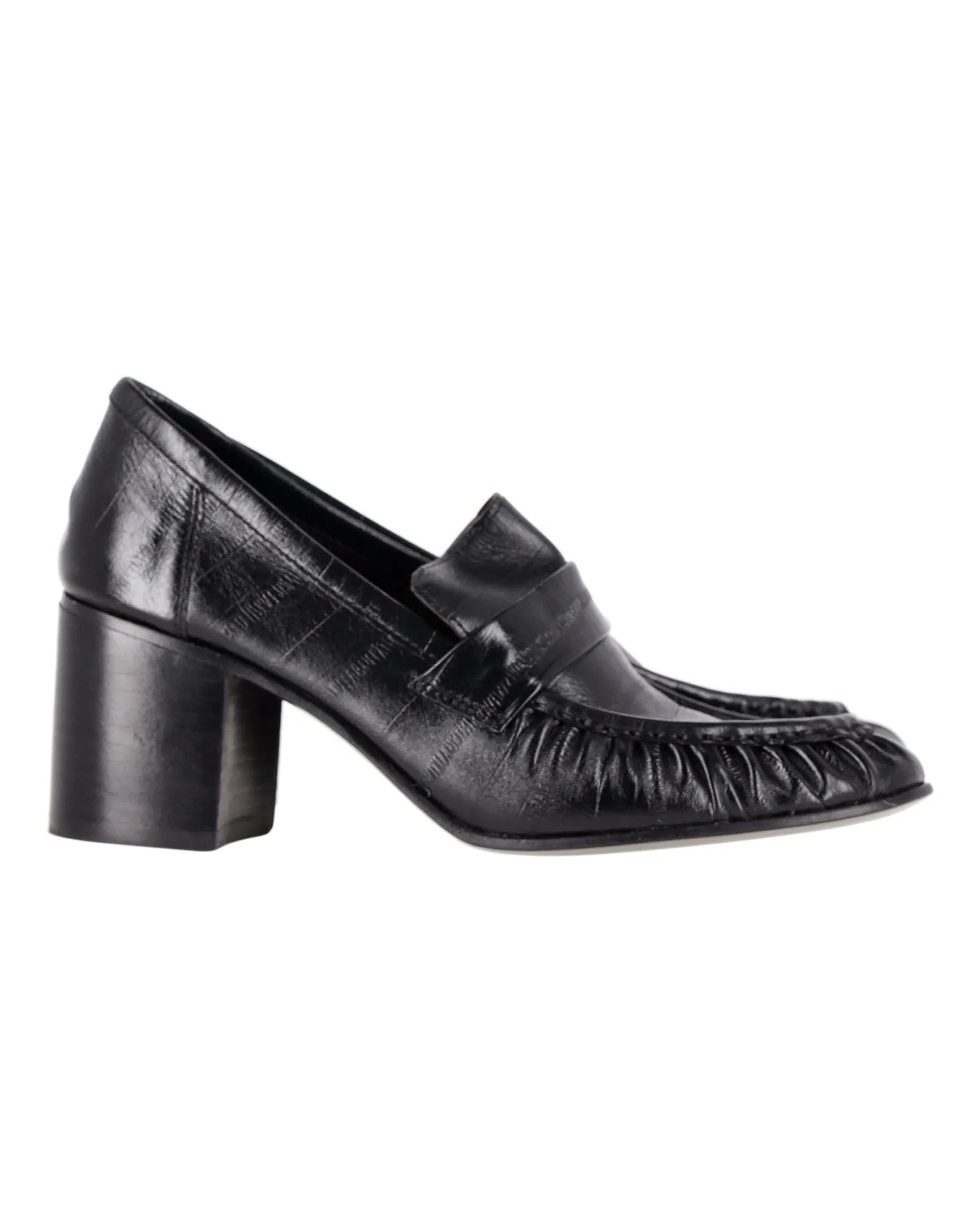 Cushion Technology Contrast Stitching The Row Pleated Loafer Pumps in Black Leather