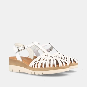 Relaxed Support Snug Lift Women's Rose Sandals In White