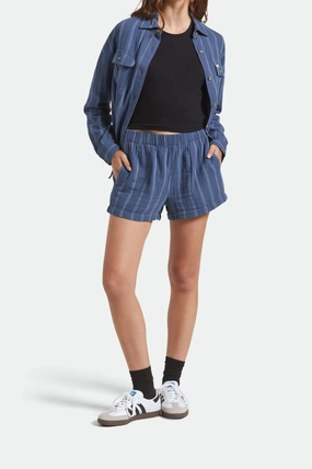 Wandering Short - Berring Sea/White Eye-catching Design adventure apparel