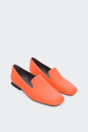 Women's Casi Myra Moccasin In Velocity Orange Sole Clear Neat Pace