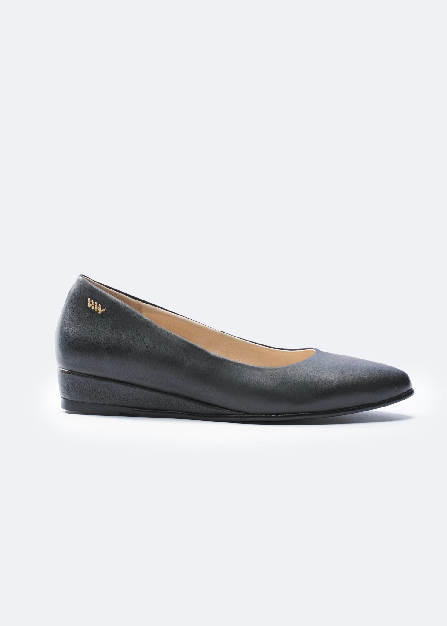 Roma Leather Flats Supportive Pace