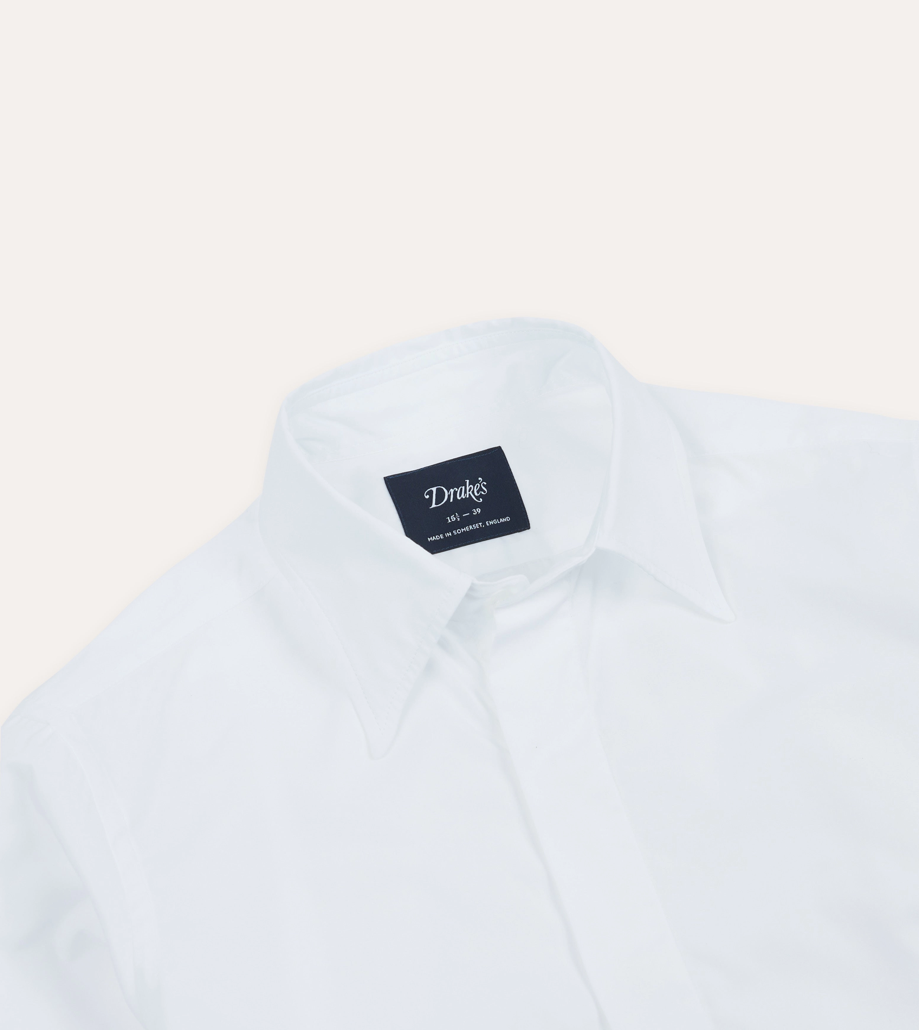 Non-irritating White Cotton Long Point Collar Dinner Shirt