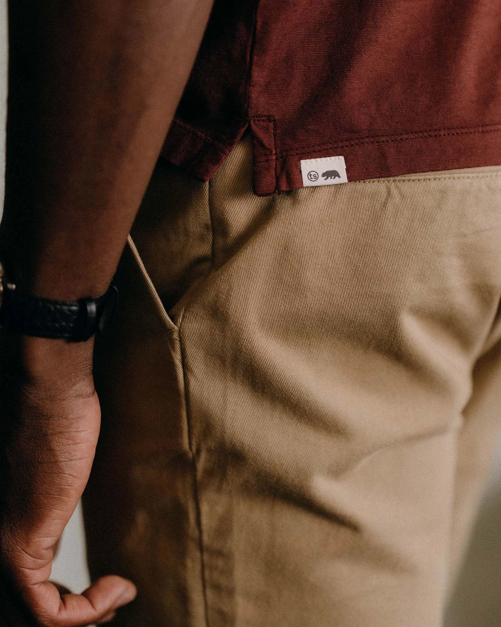 Stylish Wear The Slim Foundation Pant in Organic Khaki