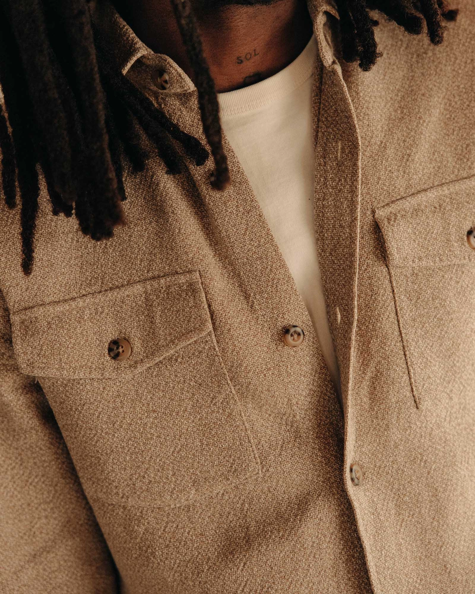The Point Shirt in Heather Oat Linen Tweed Trend-Driven