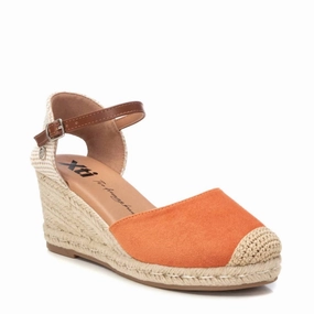 Women's Ankle Strap Sandals In Coral Urban Walk